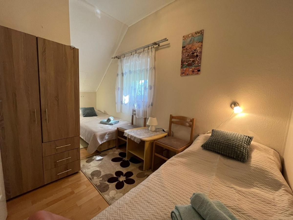 Sommer Ferienhaus Balatonszarszo Exterior foto
